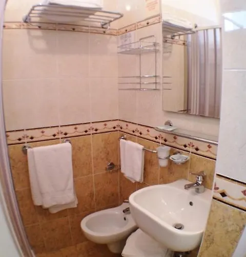 Azzurra Di Gobbi Gestioni Srl 3* Gatteo a Mare