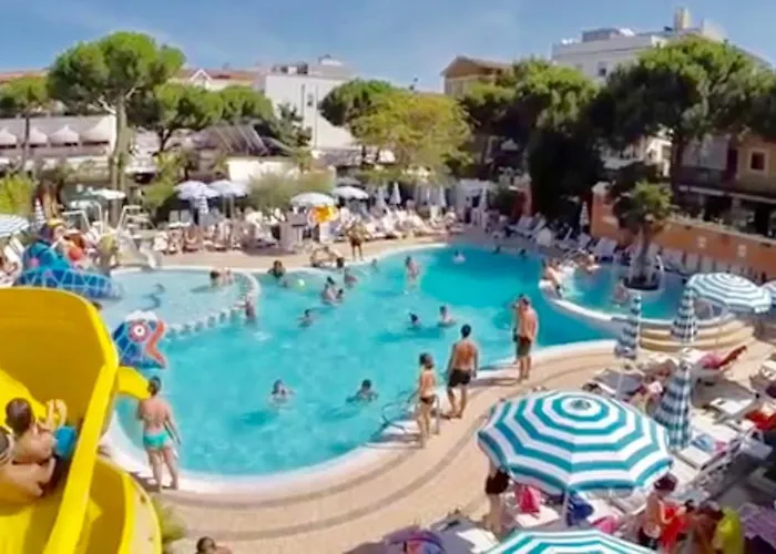 Azzurra Di Gobbi Gestioni Srl Gatteo a Mare