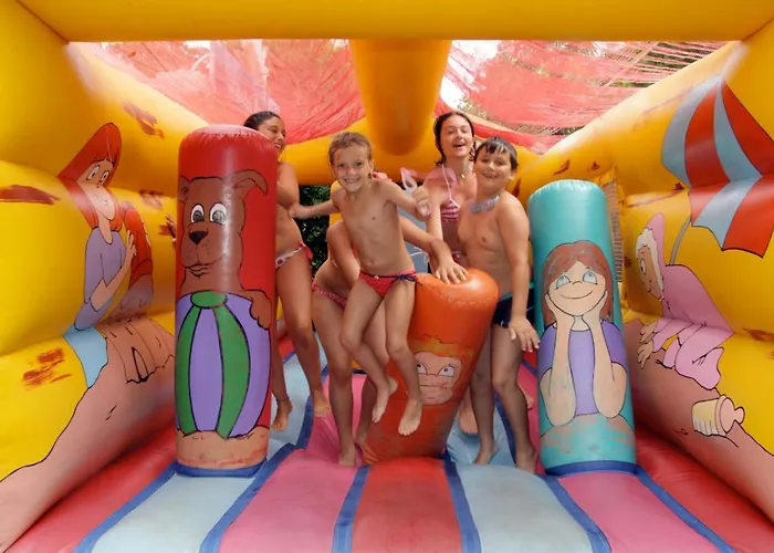 Azzurra Di Gobbi Gestioni Srl